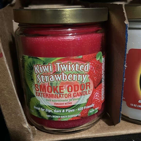 Smoke Exterminator Odor Candles - Picture 8 of 16